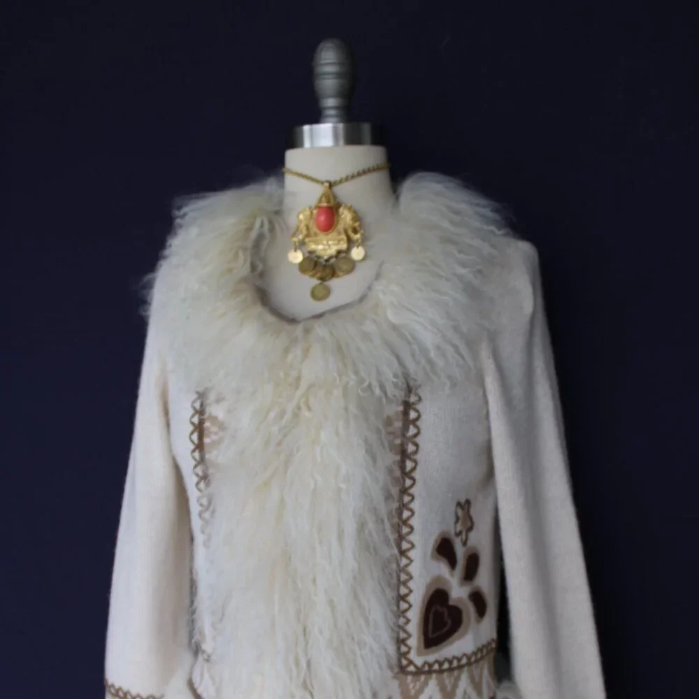 vintage Mongolian Curley lamb wool cardigan cowichan sweater jacket aplique M - Picture 3 of 12